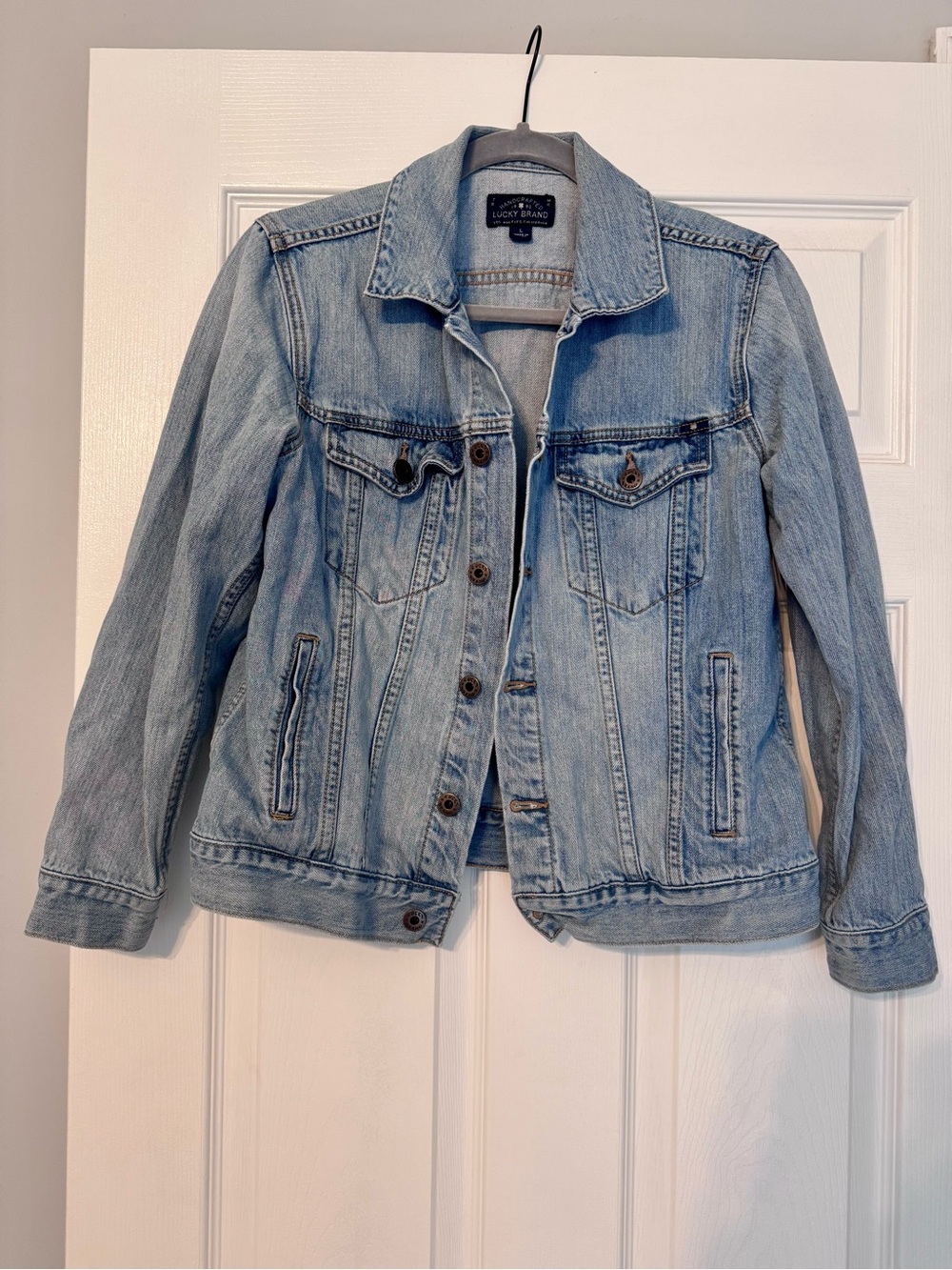 Lucky Brand Light Wash Denim Jacket in Pale Blue